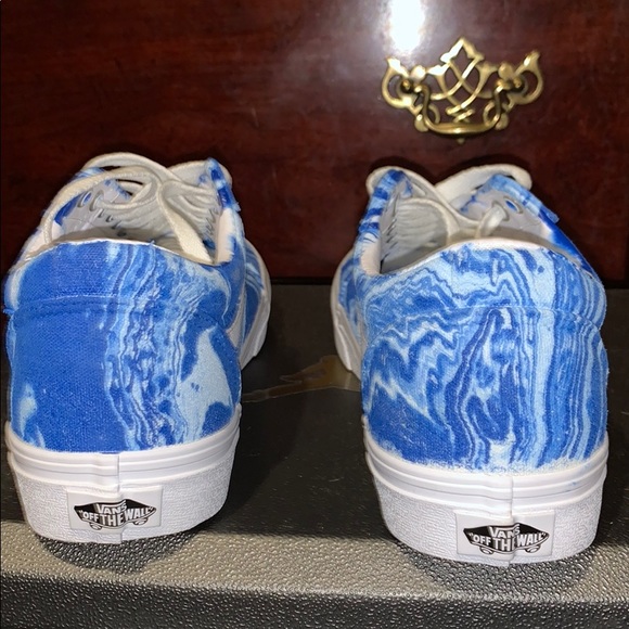 Vans one of a kind - Picture 3 of 4